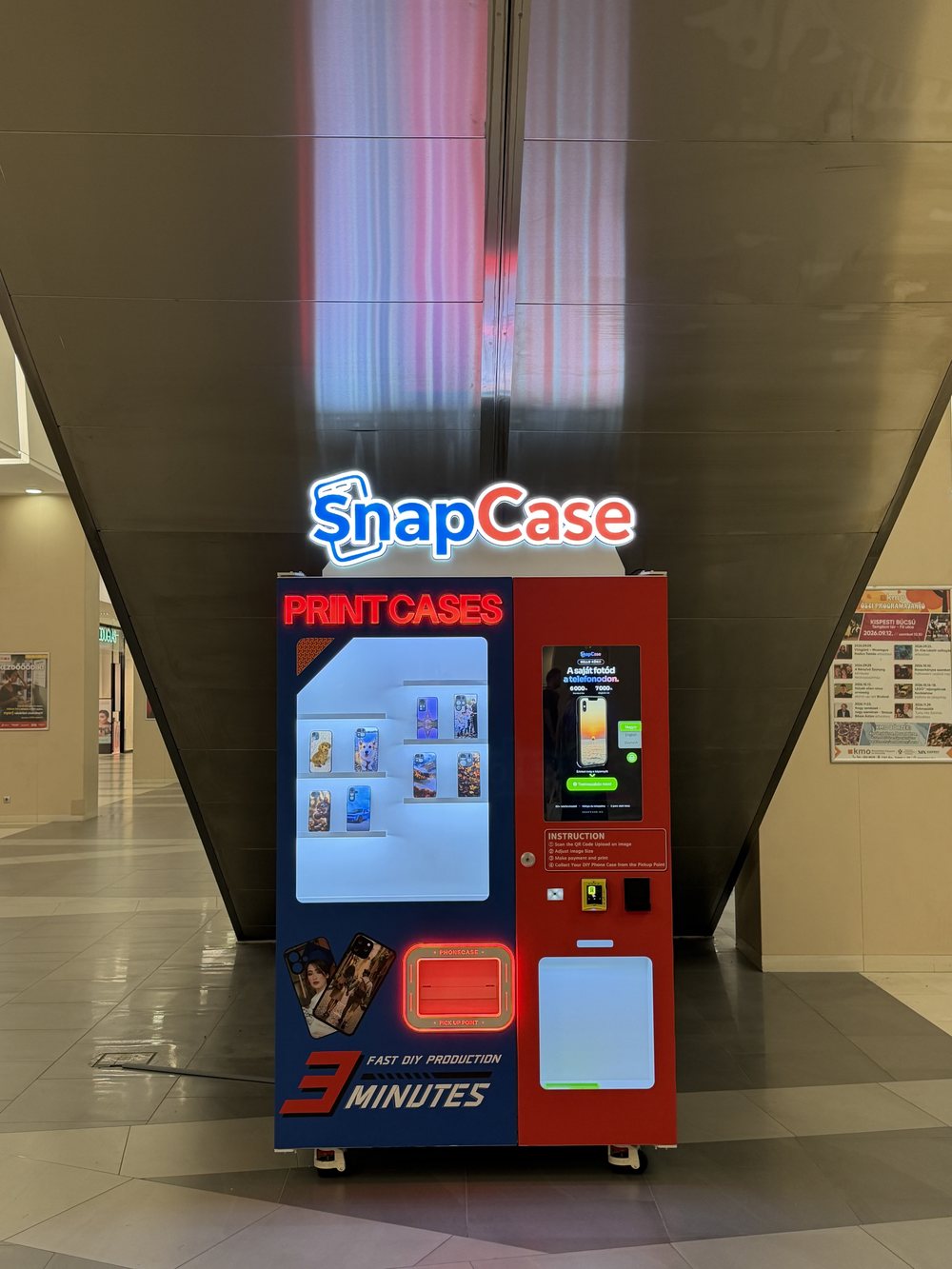 SnapCase automata a KÖKI Bevásárlóközpontban (KÖKI Terminál)