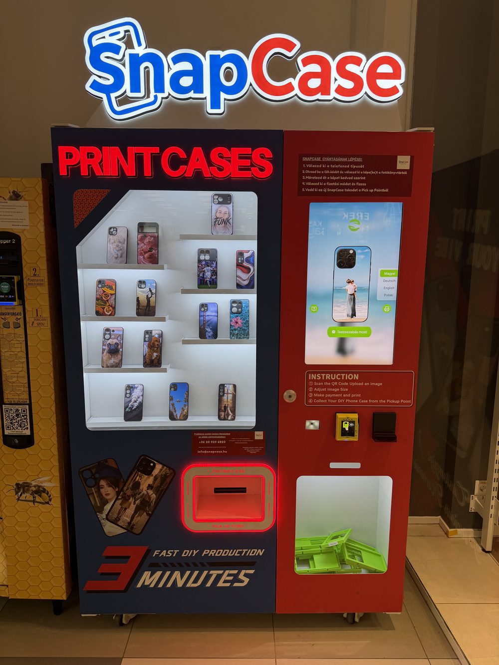 SnapCase automata a plázában